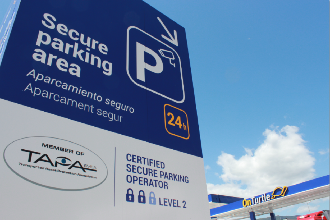 TAPA renueva el certificado de seguridad en nuestro parking de camiones en La Jonquera